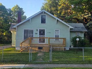209 E York Street, Flint, MI 48505