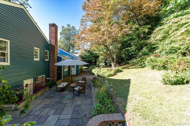 4 Pine Ridge Road, Rye Brook, NY 10573