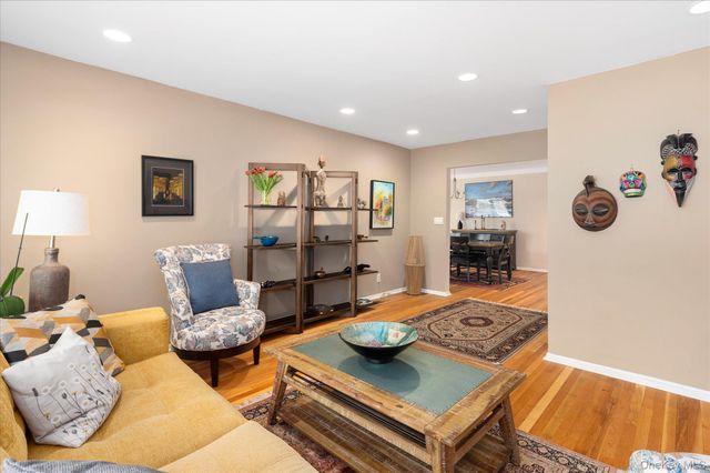 4 Pine Ridge Road, Rye Brook, NY 10573