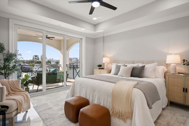 211 DOLPHIN POINT 202, Clearwater Beach, FL 33767