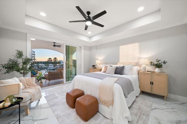 211 DOLPHIN POINT 202, Clearwater Beach, FL 33767