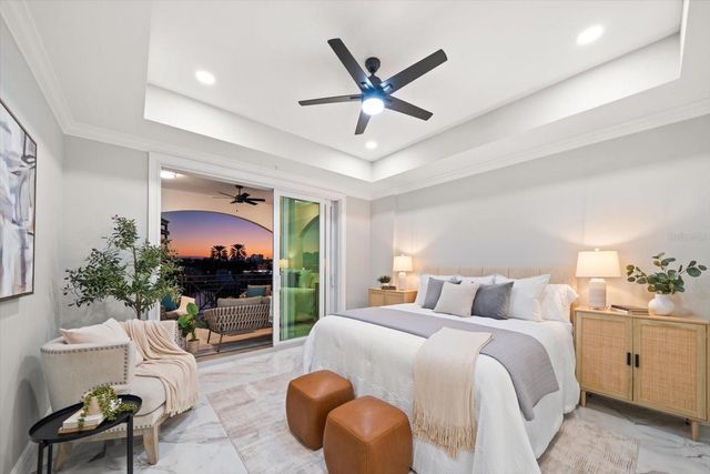 211 DOLPHIN POINT 202, Clearwater Beach, FL 33767