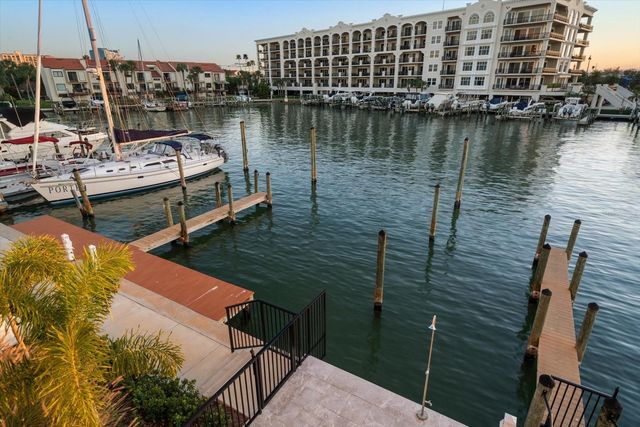 211 DOLPHIN POINT 202, Clearwater Beach, FL 33767