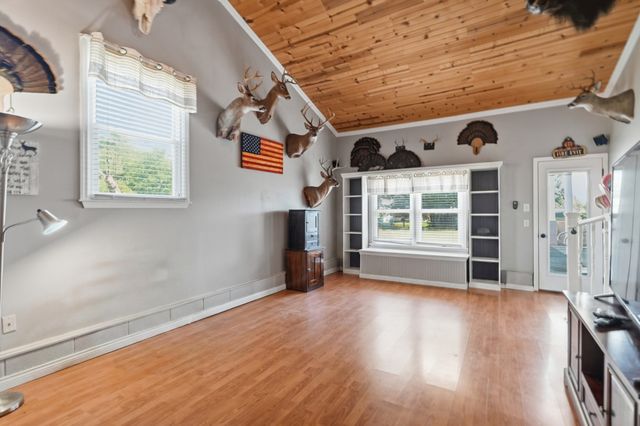 1512 Smith Dr, Lebanon, TN 37087
