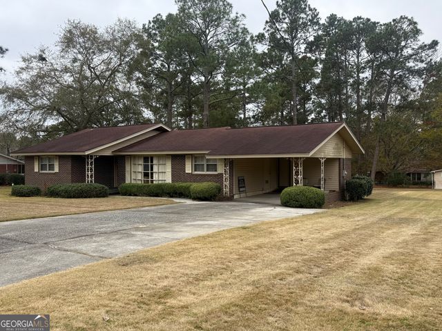 5021 Greenhill Road, Eastman, GA 31023