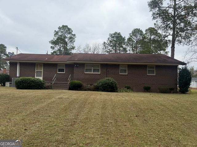5021 Greenhill Road, Eastman, GA 31023