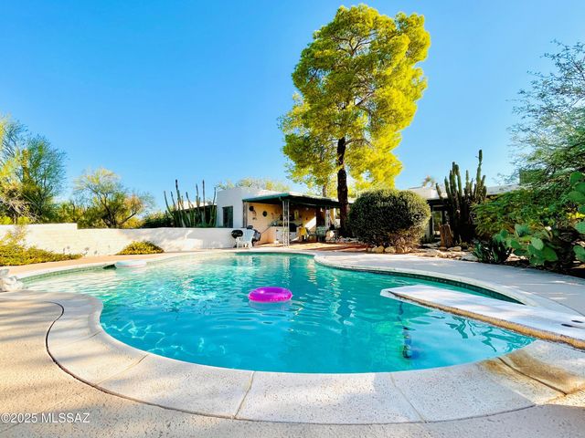 75 E Rudasill Road, Tucson, AZ 85704