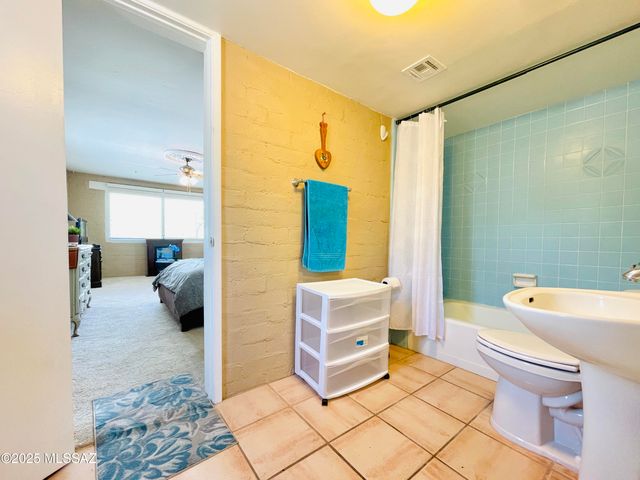 75 E Rudasill Road, Tucson, AZ 85704