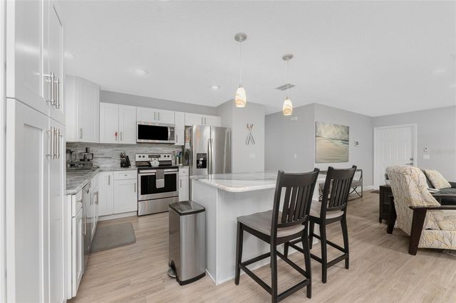 824 CALVERT AVENUE NW, Port Charlotte, FL 33948