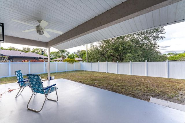 824 CALVERT AVENUE NW, Port Charlotte, FL 33948