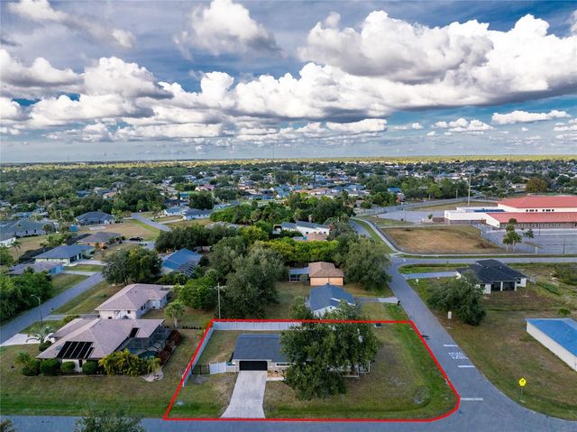 824 CALVERT AVENUE NW, Port Charlotte, FL 33948