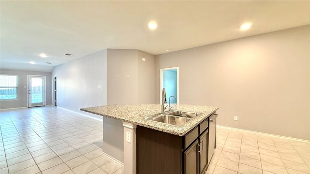 1113 Meadow Side Drive, Princeton, TX 75407