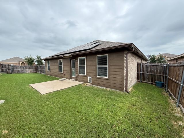 1113 Meadow Side Drive, Princeton, TX 75407