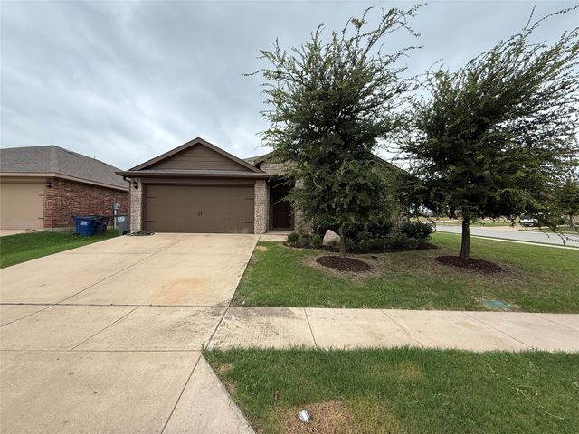 1113 Meadow Side Drive, Princeton, TX 75407