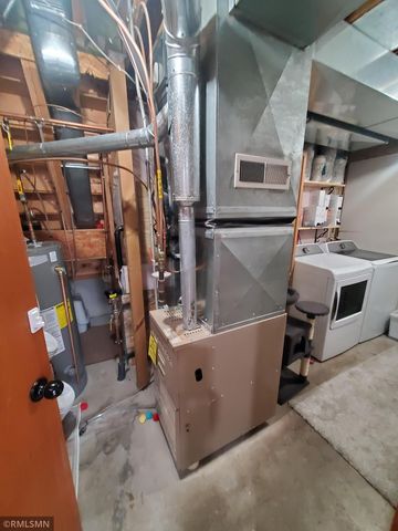 470 Brookhaven Drive, Hammond, WI 54015