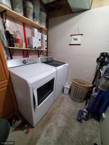 470 Brookhaven Drive, Hammond, WI 54015