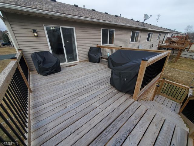 470 Brookhaven Drive, Hammond, WI 54015