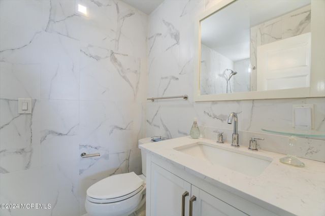 675 Ocean Avenue 5J, Long Branch, NJ 07740