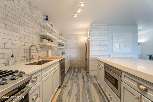 675 Ocean Avenue 5J, Long Branch, NJ 07740