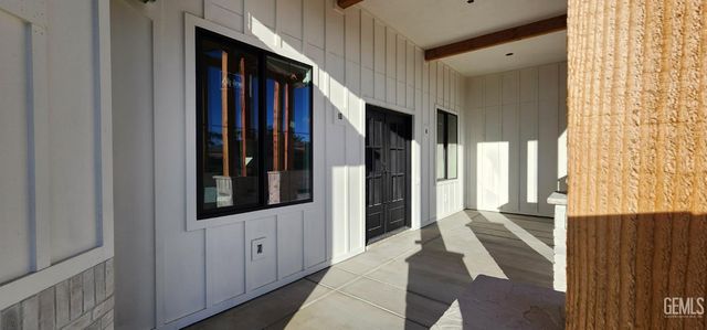 15520 Georges Letour Avenue, Bakersfield, CA 93314