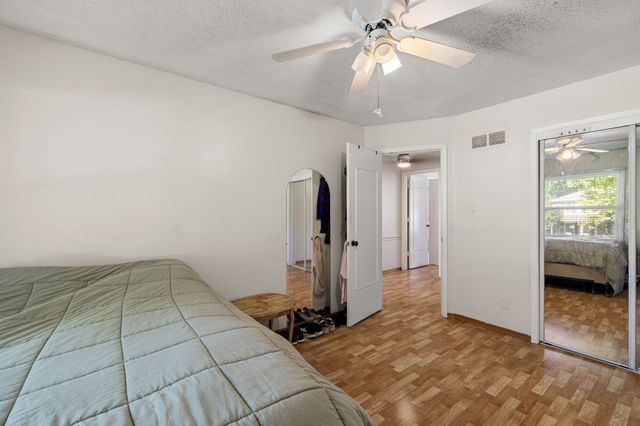 4413 73rd Place, Urbandale, IA 50322