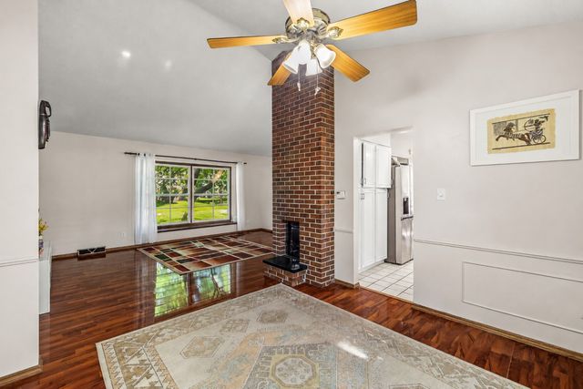 4413 73rd Place, Urbandale, IA 50322