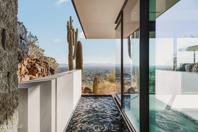 4301 E UPPER RIDGE Way, Paradise Valley, AZ 85253