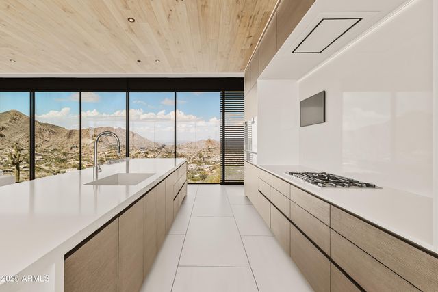 4301 E UPPER RIDGE Way, Paradise Valley, AZ 85253