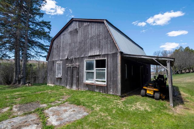 246 Gray Road, Plainfield, VT 05667