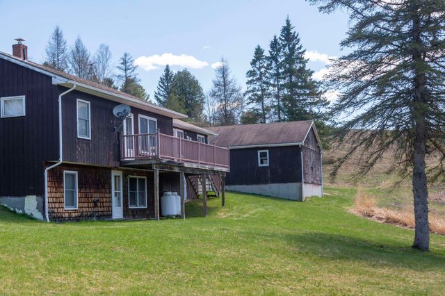 246 Gray Road, Plainfield, VT 05667