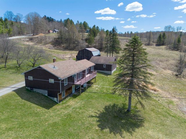 246 Gray Road, Plainfield, VT 05667
