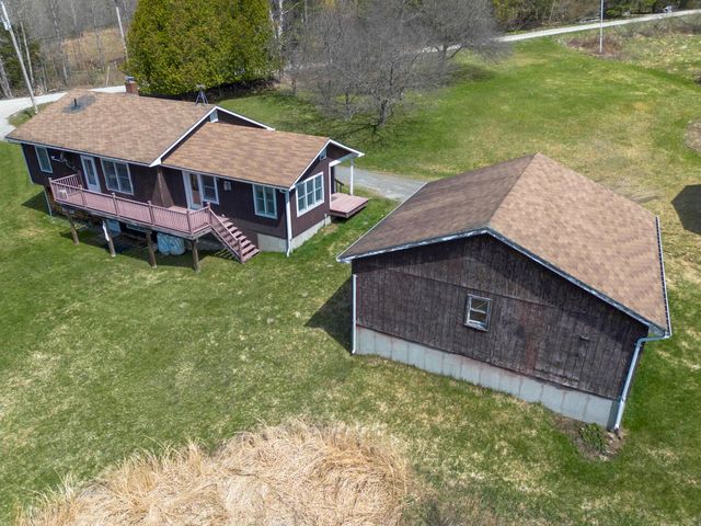 246 Gray Road, Plainfield, VT 05667