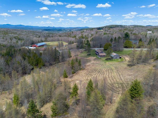 246 Gray Road, Plainfield, VT 05667