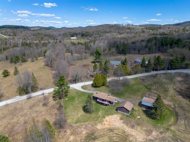 246 Gray Road, Plainfield, VT 05667