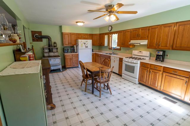 246 Gray Road, Plainfield, VT 05667