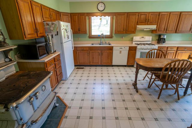 246 Gray Road, Plainfield, VT 05667