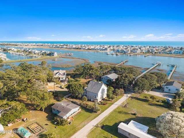 2020 Styrons Landing Road SW, Supply, NC 28462