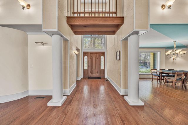 143 Charlotte LN, Hardy, VA 24101