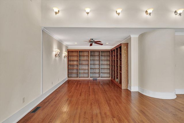 143 Charlotte LN, Hardy, VA 24101