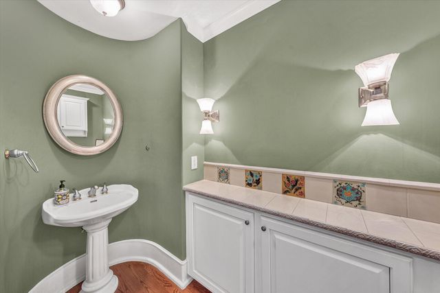 143 Charlotte LN, Hardy, VA 24101