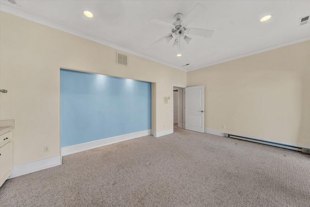 143 Charlotte LN, Hardy, VA 24101