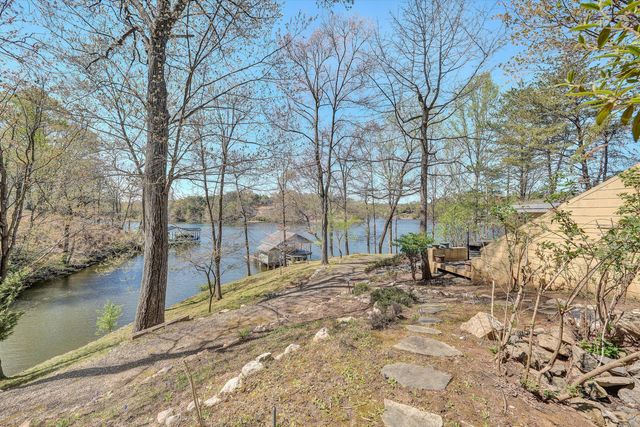 143 Charlotte LN, Hardy, VA 24101