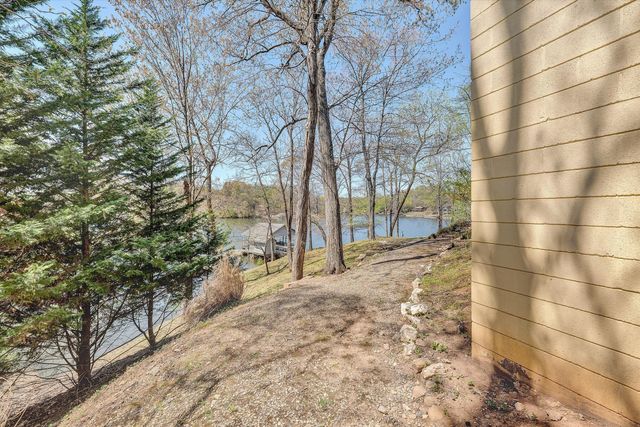 143 Charlotte LN, Hardy, VA 24101