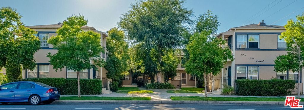 823 Highland Avenue 10, Glendale, CA 91202