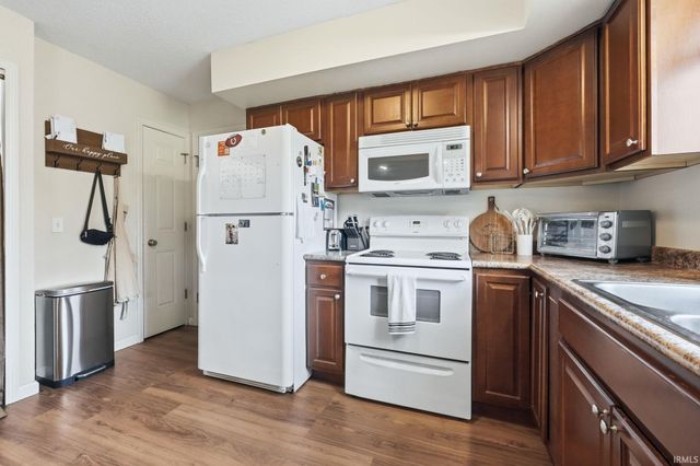 7534 Tipperary Trail, Fort Wayne, IN 46815