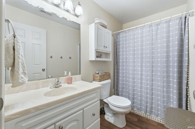 7534 Tipperary Trail, Fort Wayne, IN 46815