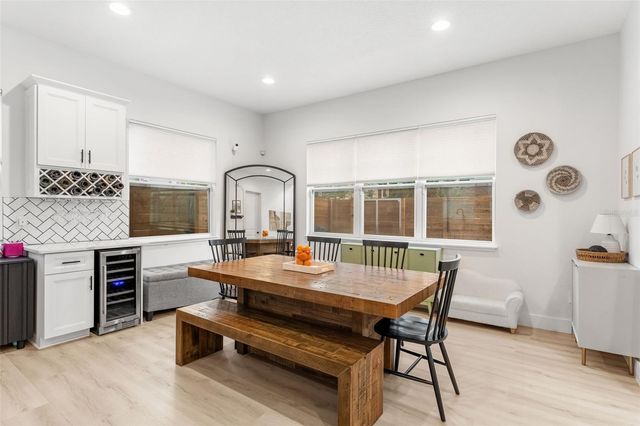 2401 AMHERST AVENUE, Orlando, FL 32804