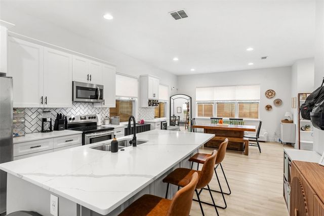 2401 AMHERST AVENUE, Orlando, FL 32804