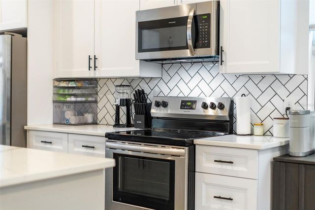 2401 AMHERST AVENUE, Orlando, FL 32804