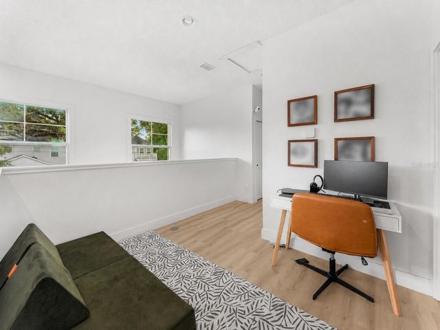 2401 AMHERST AVENUE, Orlando, FL 32804